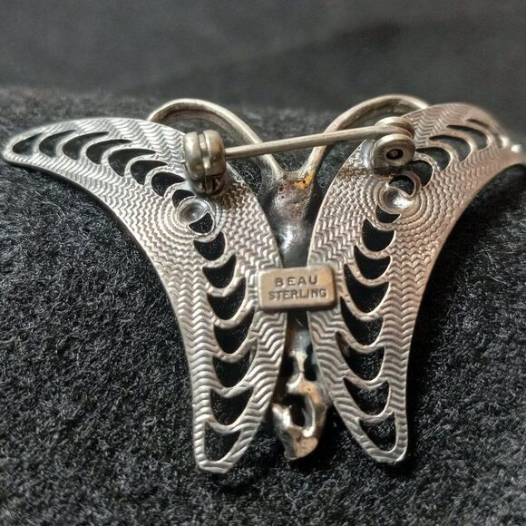 Vintage Sterling Floral and Butterfly Filigree Brooch - Picture 2 of 6